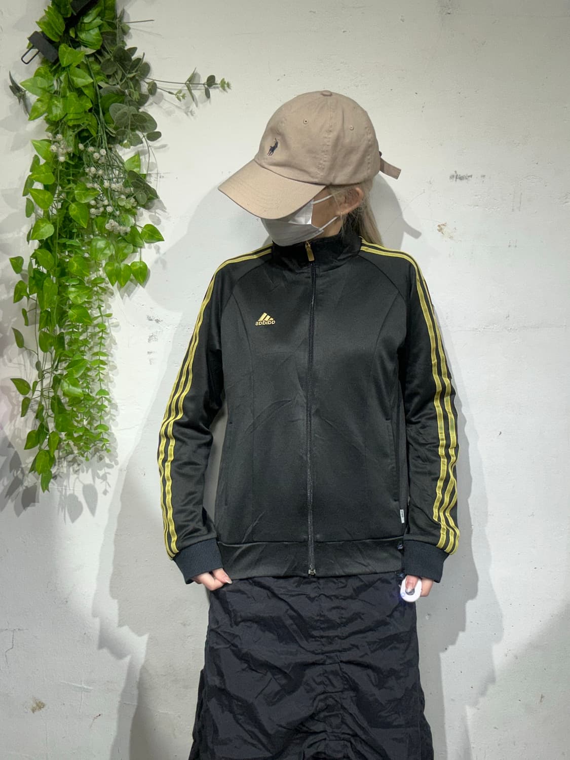 아디다스 블랙 골드 삼선 트랙탑 져지 M 상품이미지2