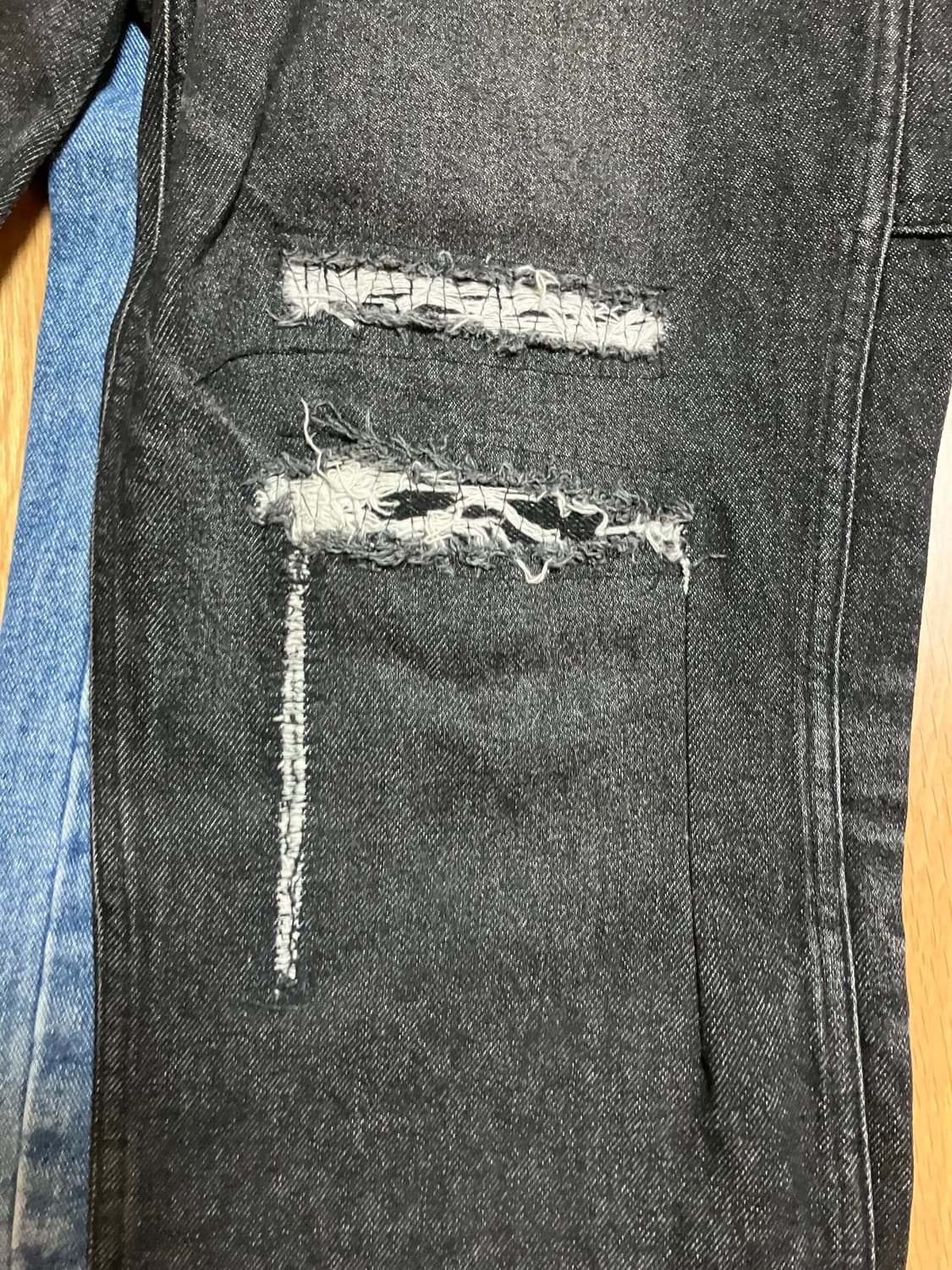 [일괄판매] 블랙아웃 카펜터 데님, 연청 포인트데님 상품이미지6