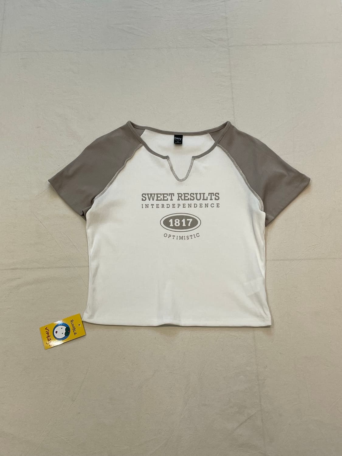 y2k 하이틴 래글런 크롭티 (L-xl) 상품이미지1