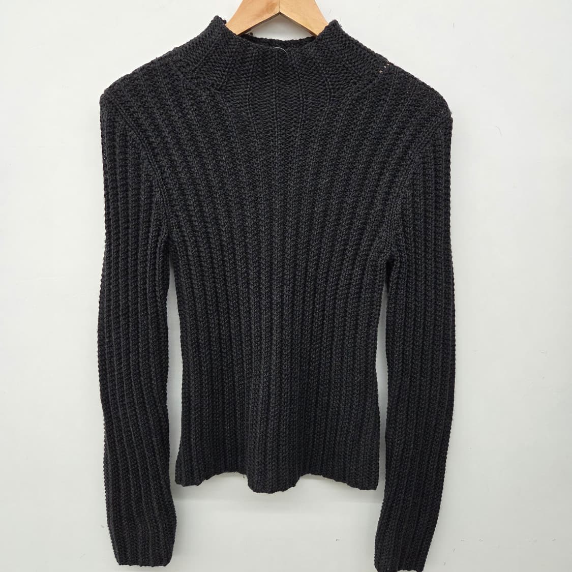 띠어리 블랙 골지 니트 긴팔 탑 여m 상품이미지2