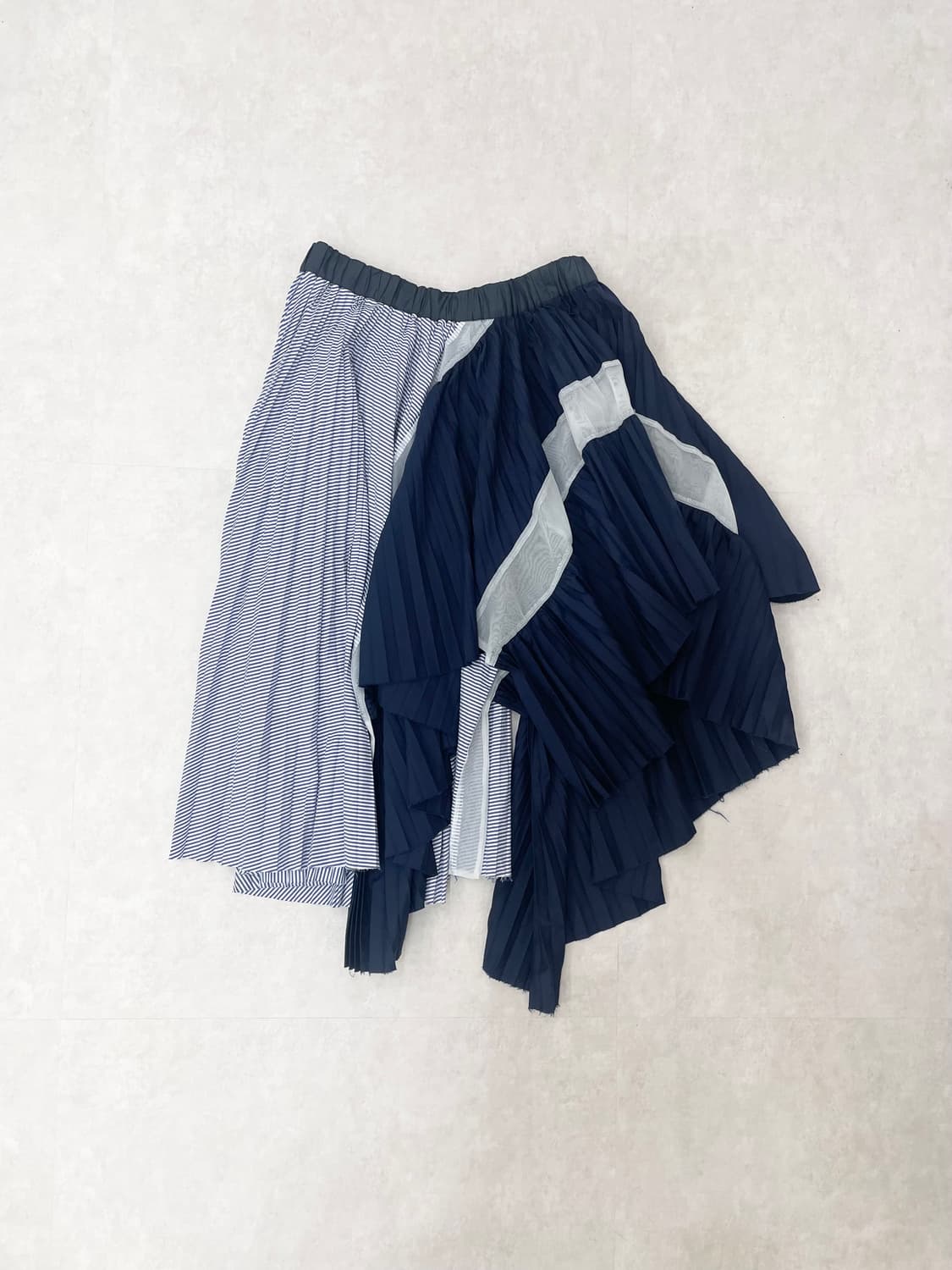 sacai asymmertic pleats skirt 상품이미지3