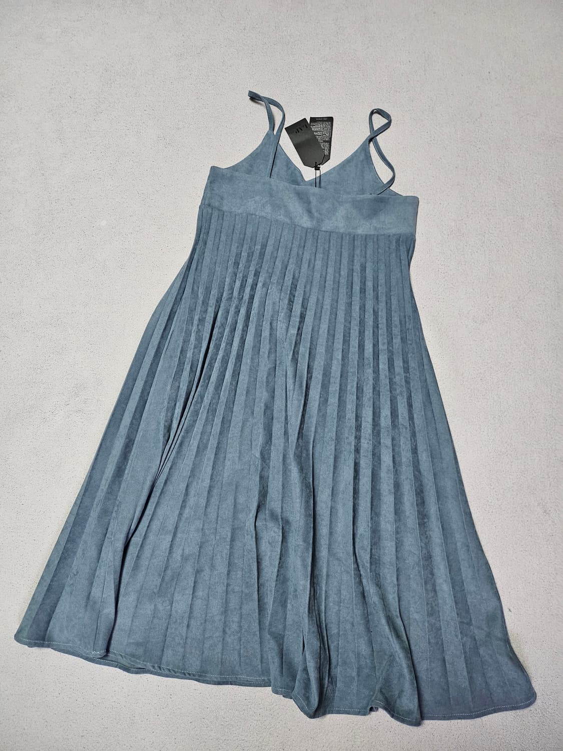 랩 롱 뷔에스트 플리츠 원피스 상품이미지3