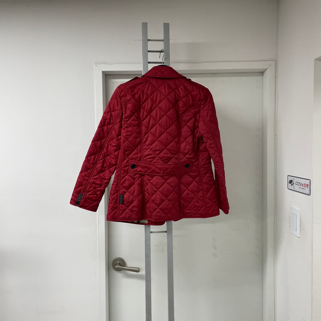 버버리 퀄팅 자켓 레드 S(W) 상품이미지9