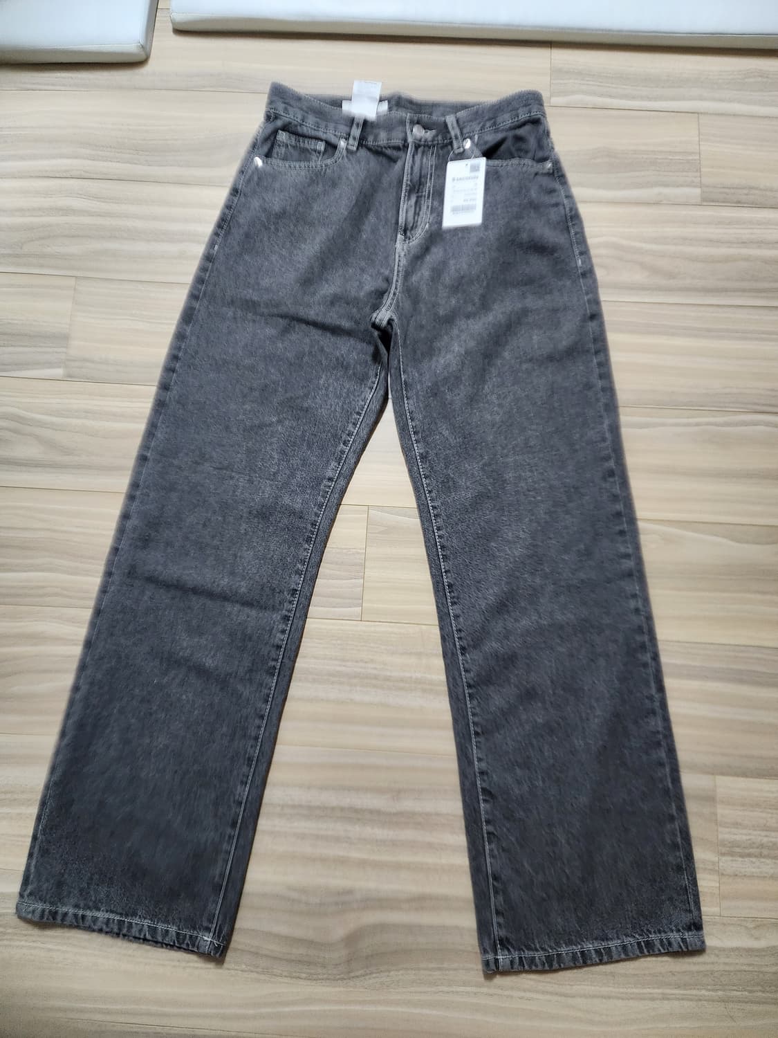 에잇세컨즈경량데님팬츠그레이 상품이미지1