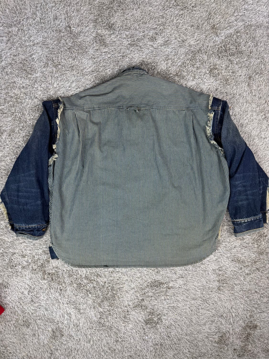 Maison Mihara Yasuhiro 감각적인 디자인 데님 자켓입니다 상품이미지3