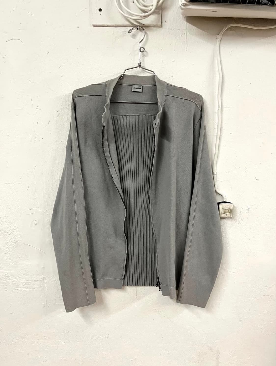 질샌더 라프시몬스 입체 플리츠 니트 집업 상품이미지3