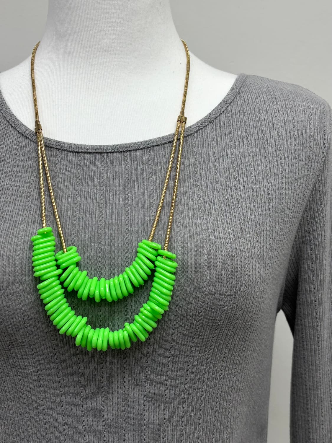 빈티지 유니크 네온 목걸이 상품이미지1