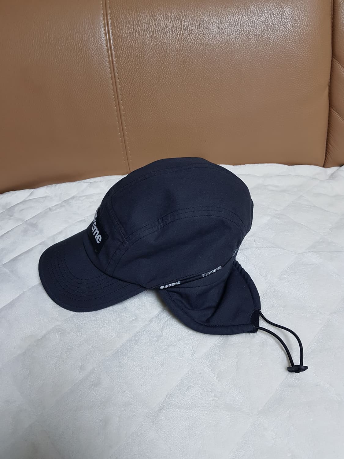 슈프림 패커블 이어플랩 캠프캡 모자 블랙 22FW 상품이미지2