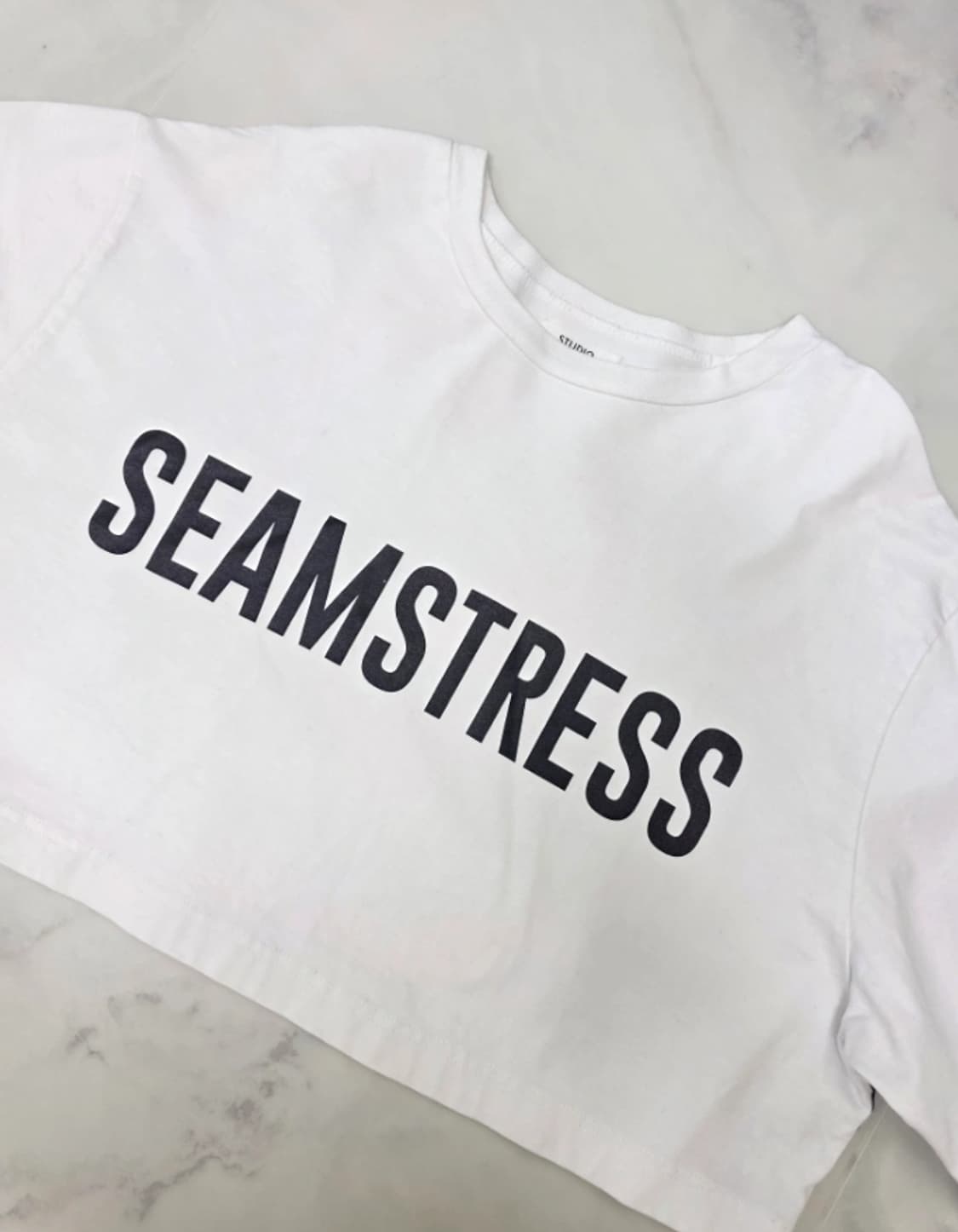 스튜디오 톰보이 크롭티 티셔츠 F 상품이미지5