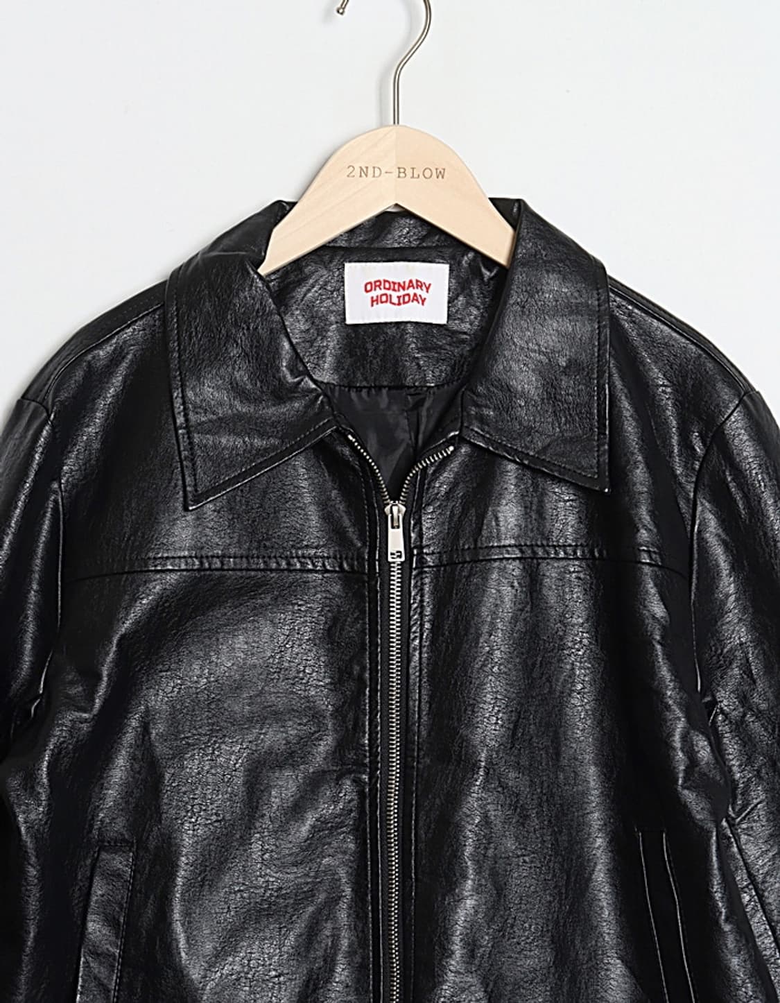 ORDINARY HOLIDAY Faux Leather Jacket 상품이미지2