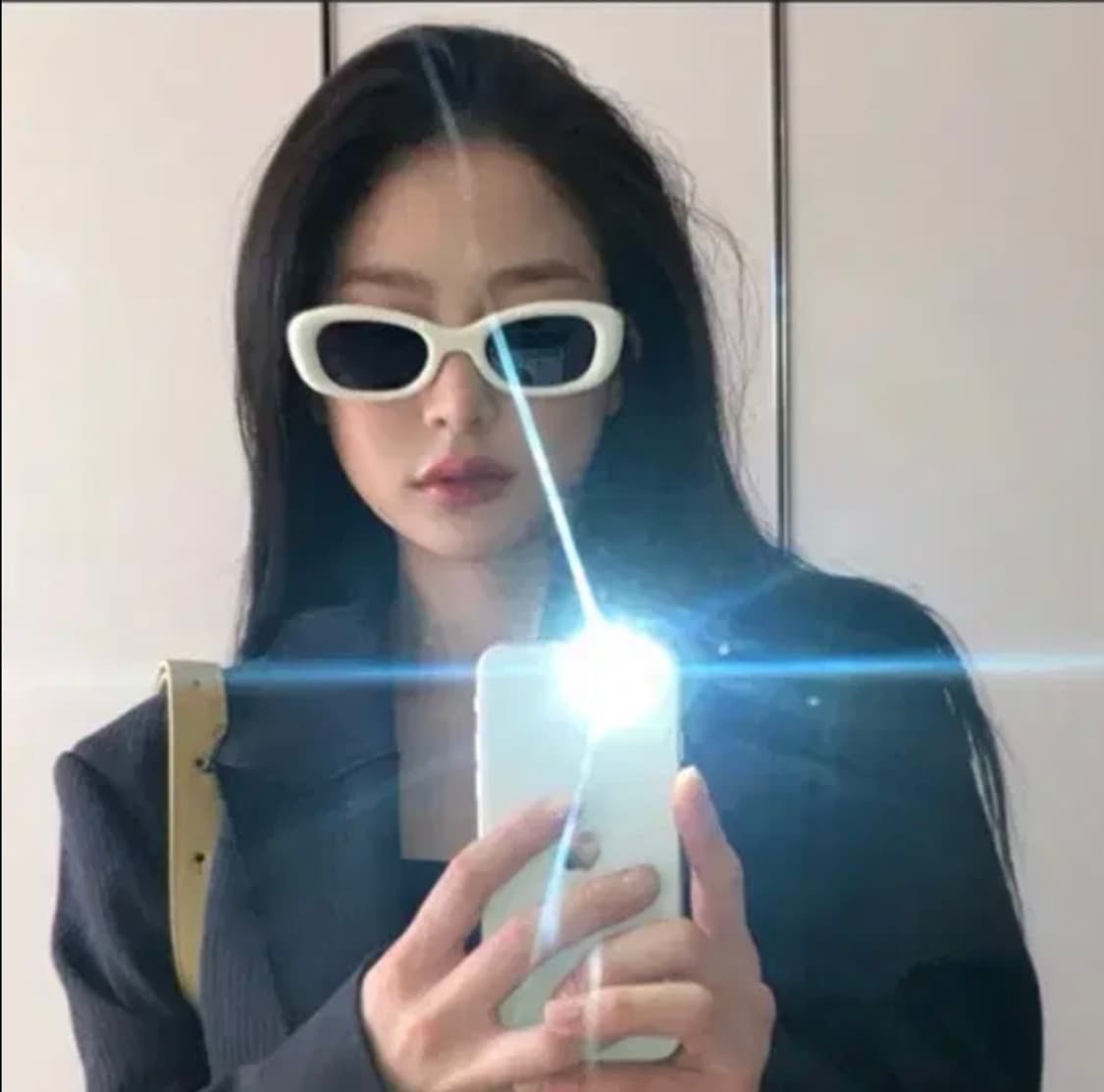 젠틀몬스터 탐부 Tambu Y4 선글라스 상품이미지1