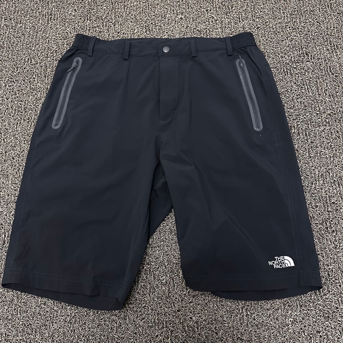 노스페이스 에센셜 등산복 반바지 팬츠 블랙 33인치 상품이미지1