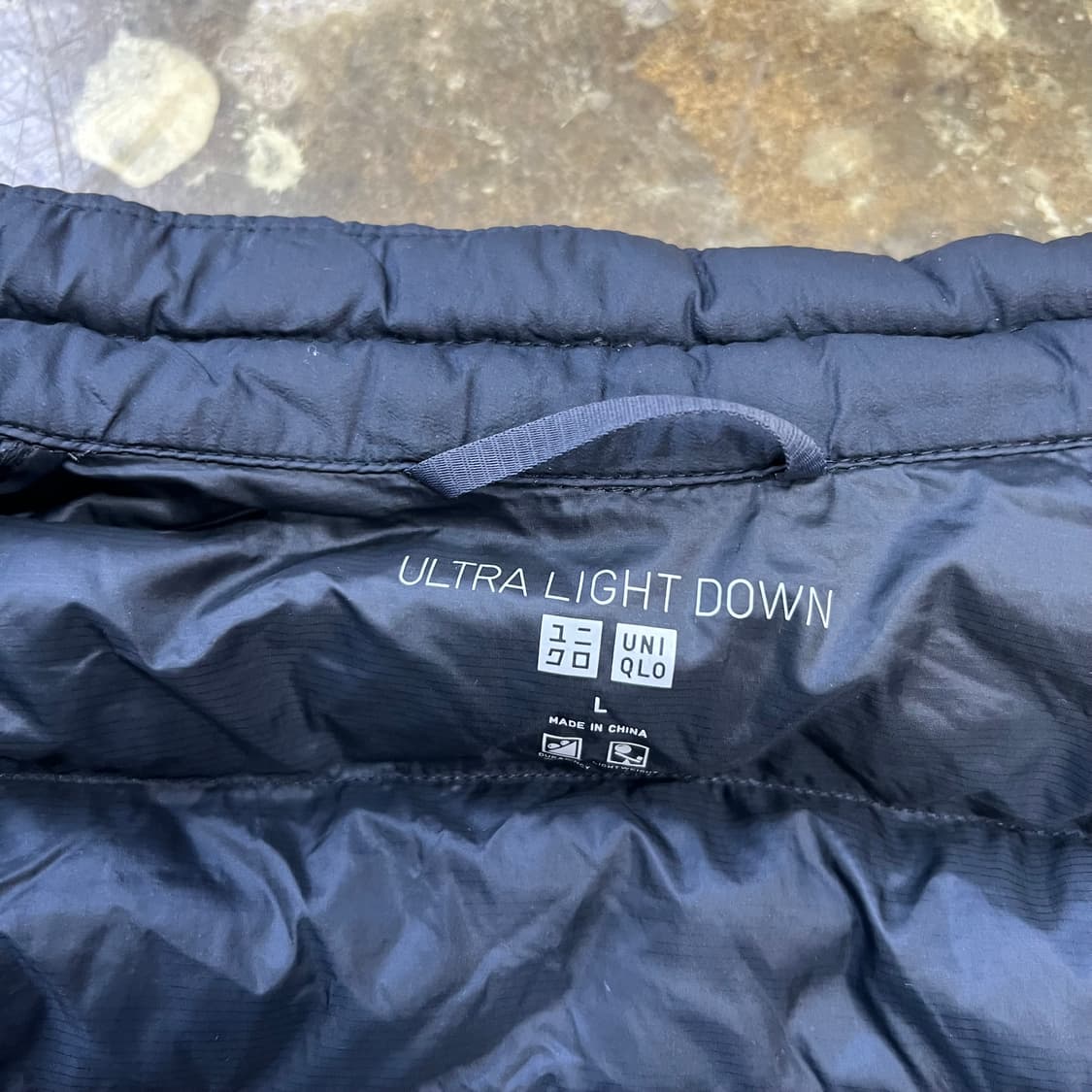 L) 유니클로 울트라 라이트다운 경량 패딩 점퍼 자켓 상품이미지5