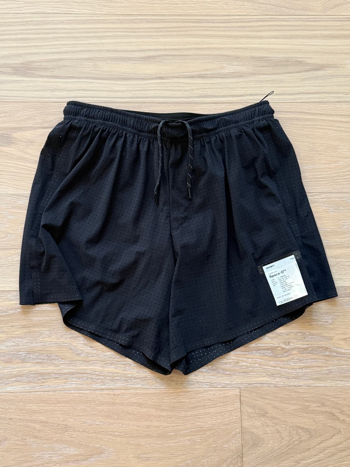 새티스파이 5인치 쇼츠 블랙 S 상품이미지1