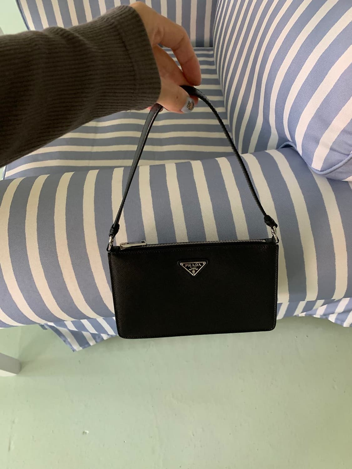 프라다 사피아노 미니 숄더백 상품이미지1