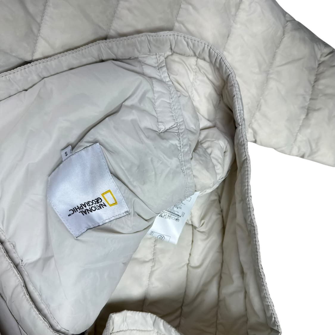 네셔널지오그래픽 경량 패딩 상품이미지2