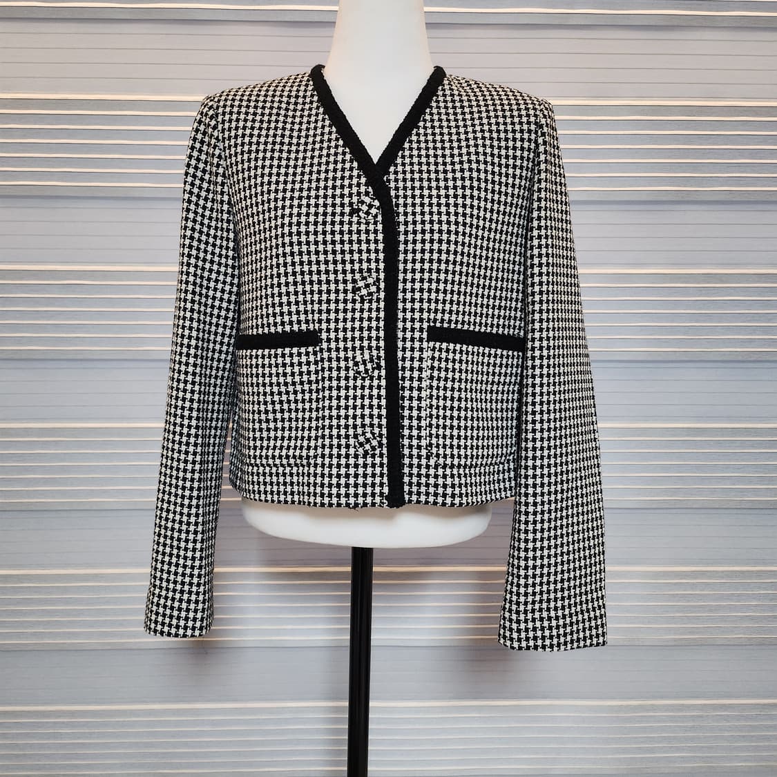 《새상품》MIXXO 트위드 자켓 가디건 상품이미지2