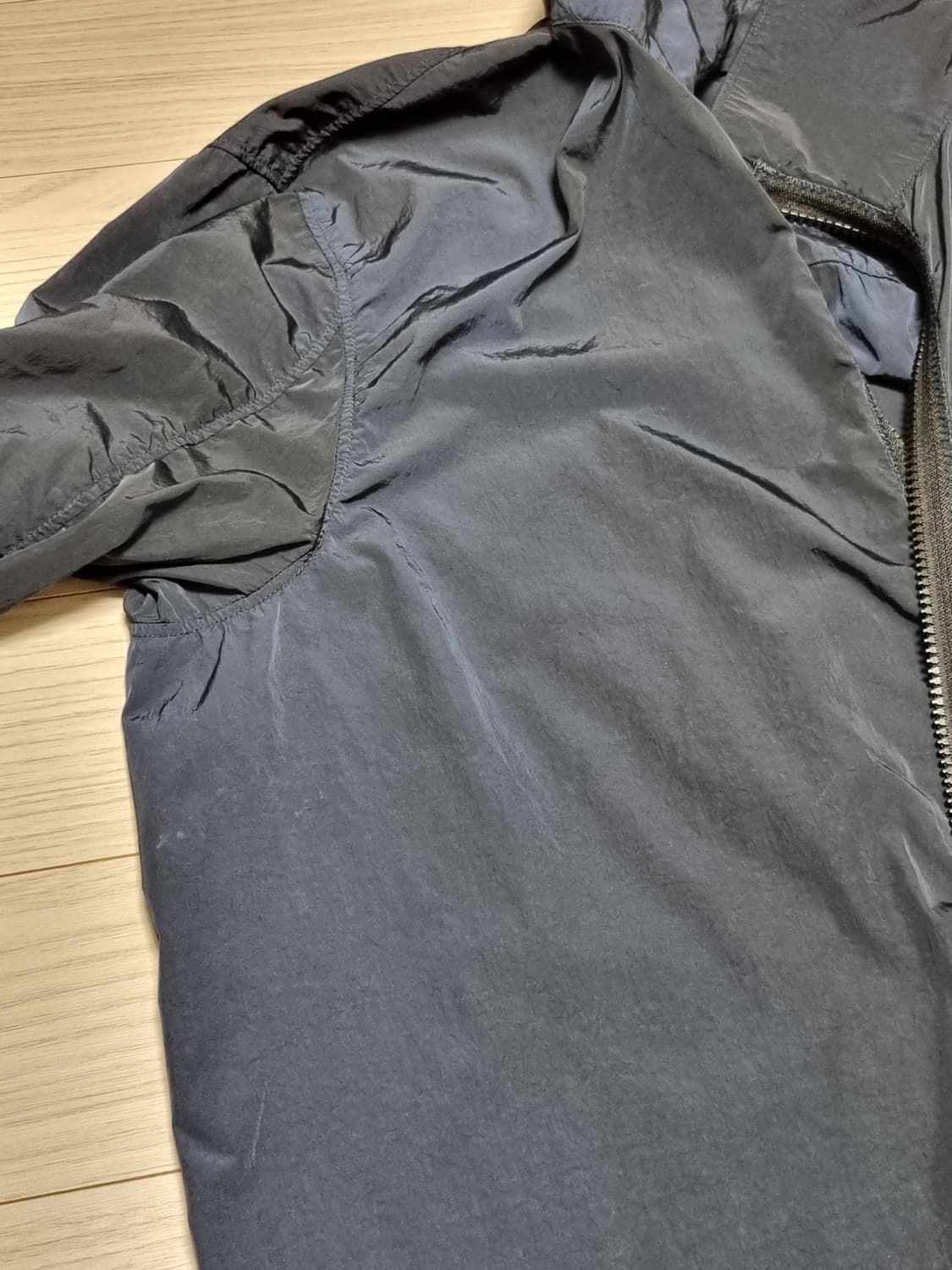 cp컴퍼니 크롬 바람막이 상품이미지9