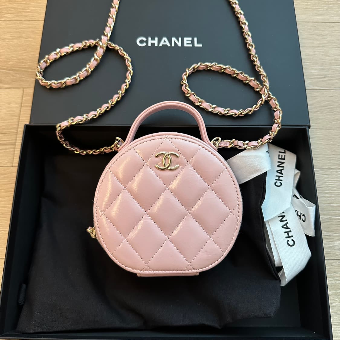 샤넬 탑핸들 동그리백 베니티 핑크 상품이미지1