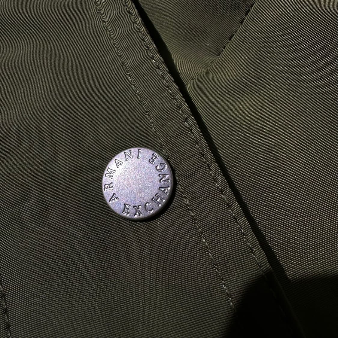 아르마니 익스체인지 투톤 드로스트링 웨이스트 쉬머 반팔 셔츠 자켓 상품이미지7