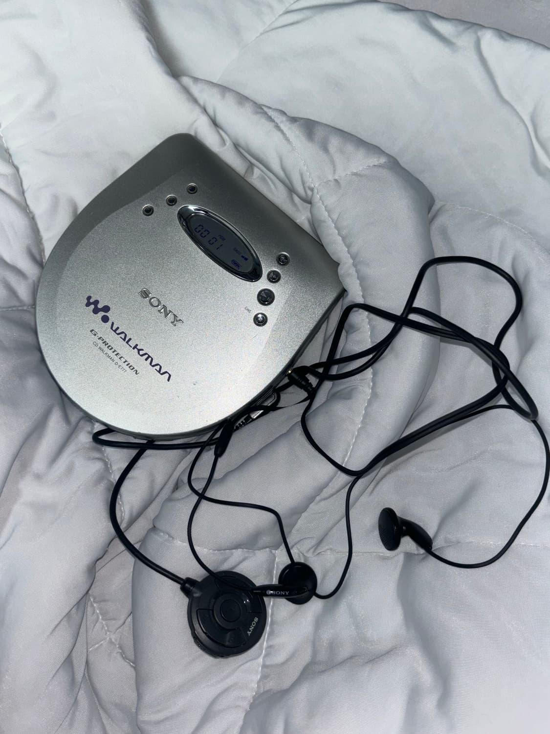 소니 sony 포터블 d-e777 상품이미지2