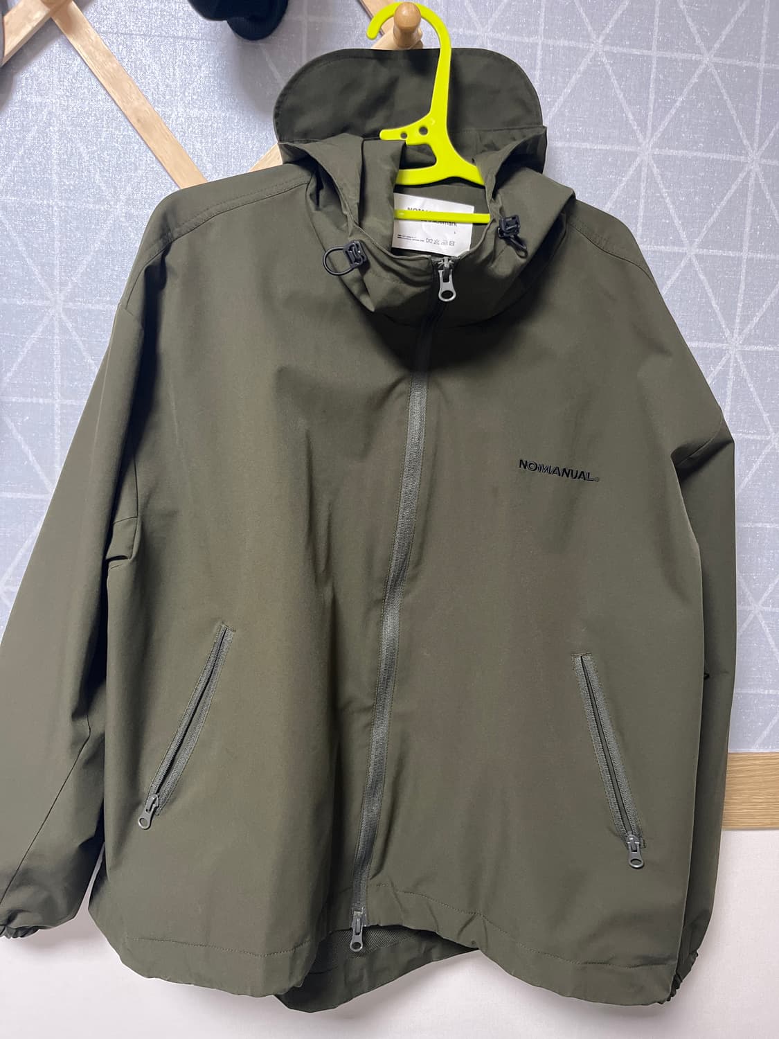 노매뉴얼 패논 바람막이 L 상품이미지1