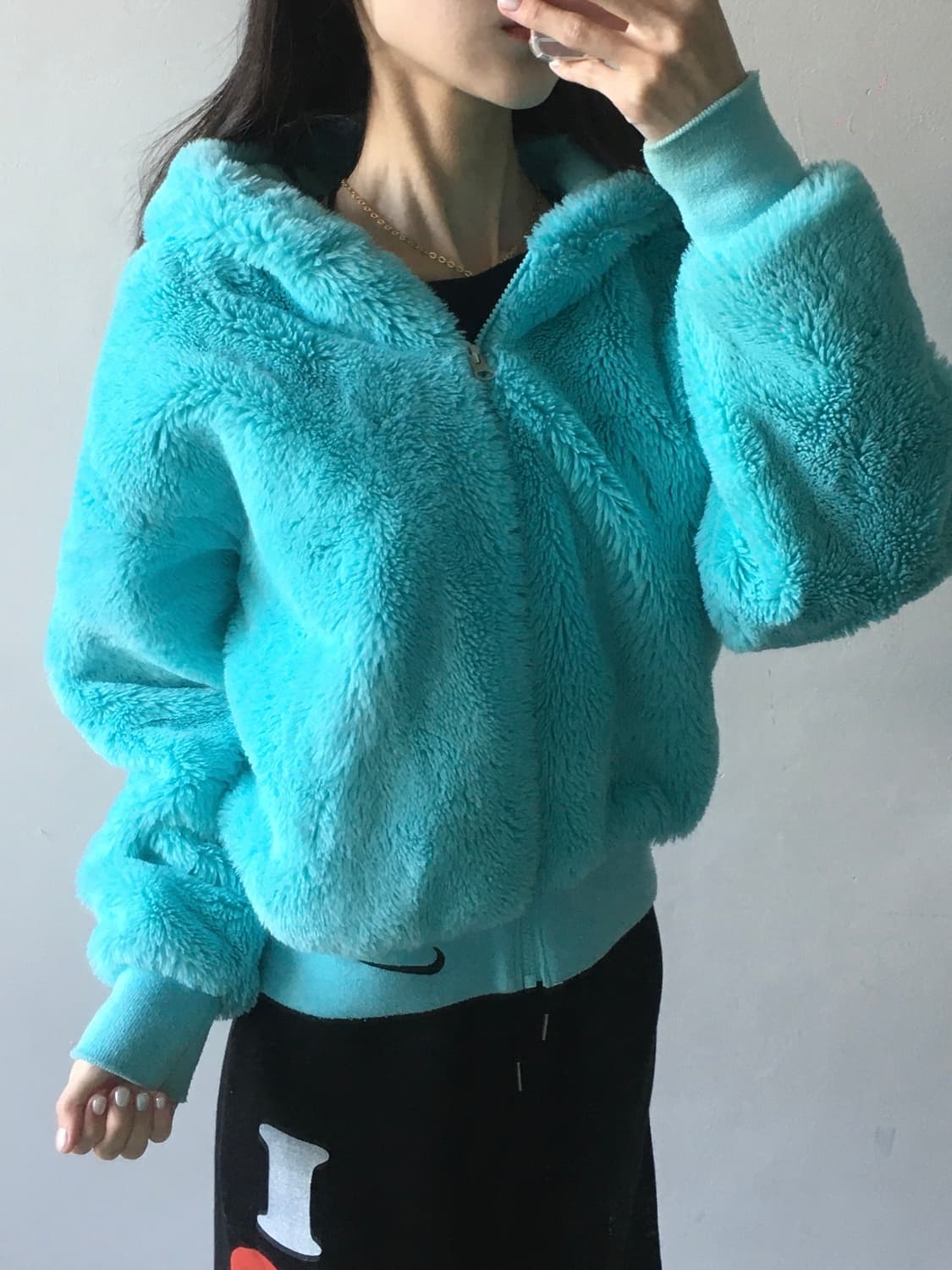 나이키 밑단로고 퍼 후드자켓 상품이미지1