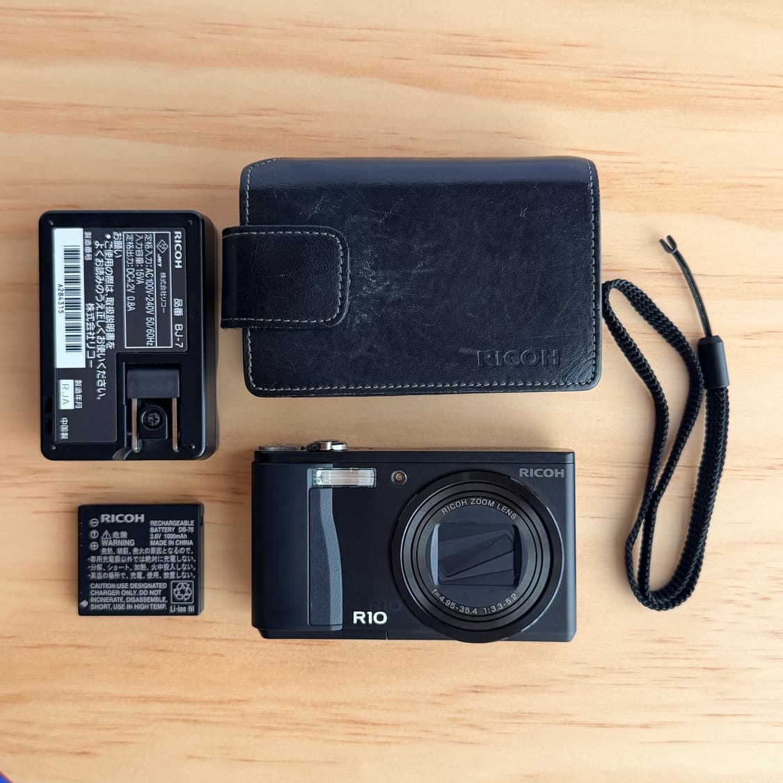 ✨미품✨ RICOH 리코 r10 블랙 상품이미지7