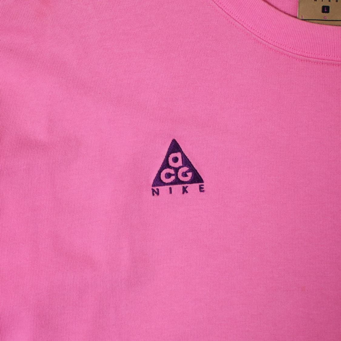 Nike ACG 핑크 포켓 맨투맨 상품이미지2