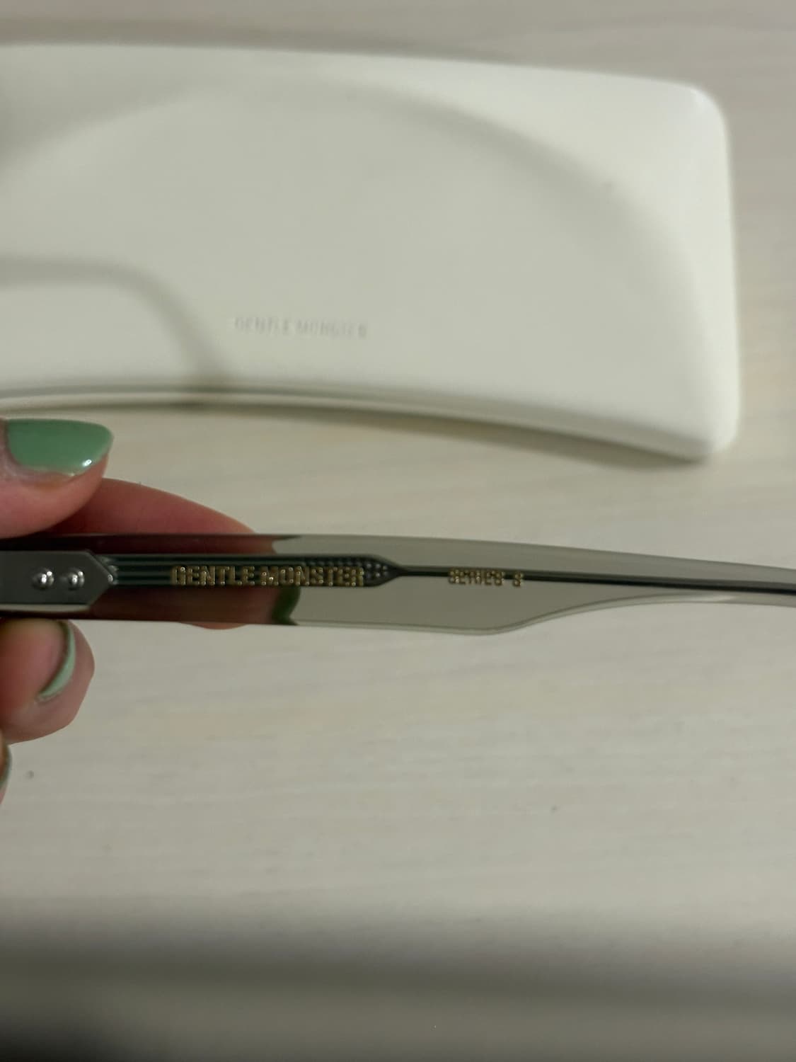 젠틀몬스터 볼타 GC4 그레이 상품이미지3