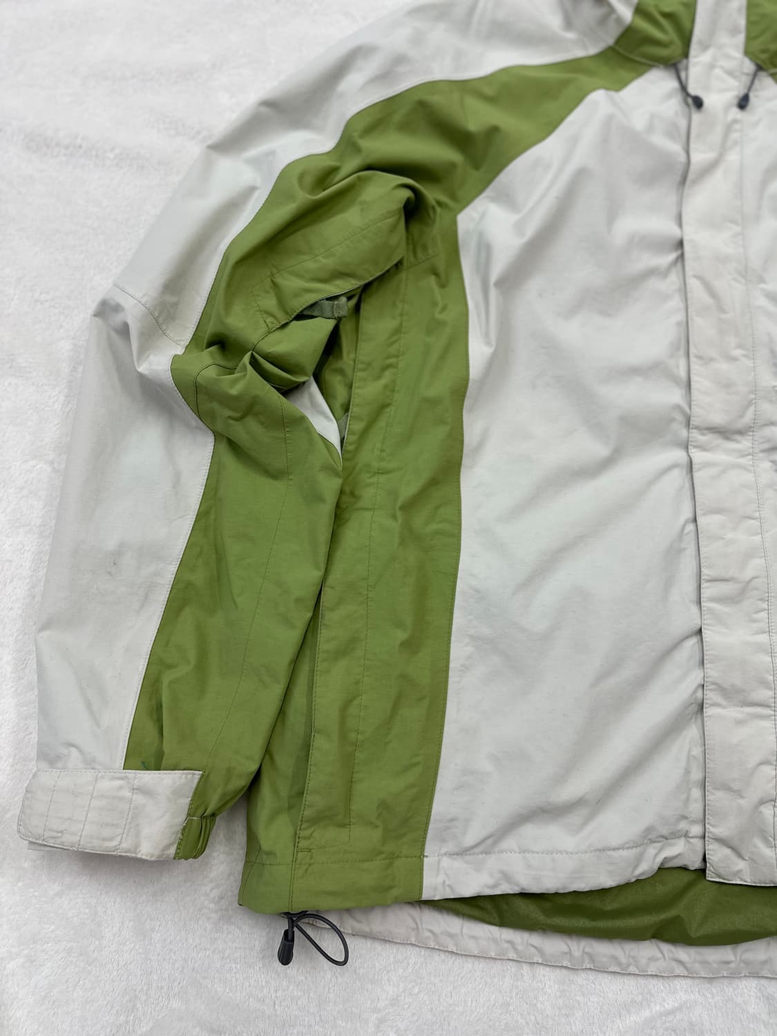 (XL)노스페이스 해외판 우먼스 고어텍스 바람막이 자켓 상품이미지3