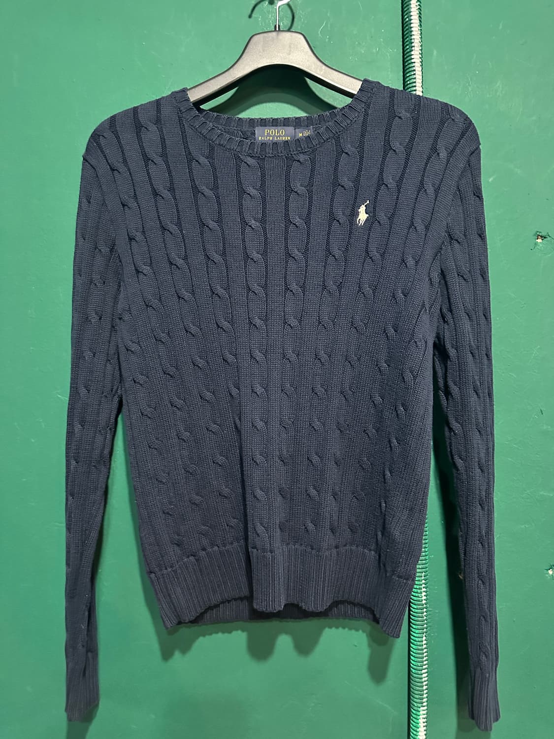 폴로 꽈베기니트 네이비M 상품이미지1