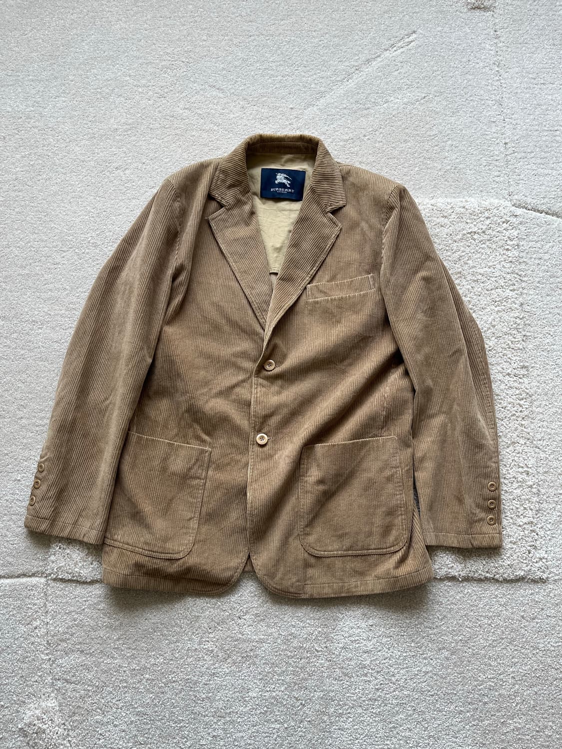 버버리 베이지 코듀로이 자켓 (105) 상품이미지2