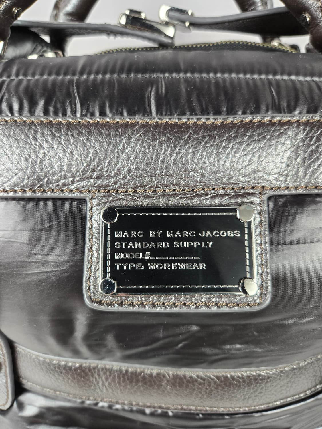 마크제이콥스 패딩백 나일론 패딩 백 가방 정품 블랙 상품이미지9