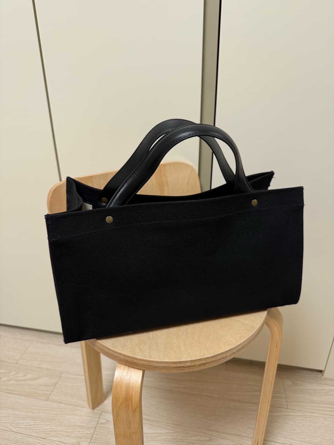 디애퍼처 가방 블랙 상품이미지1