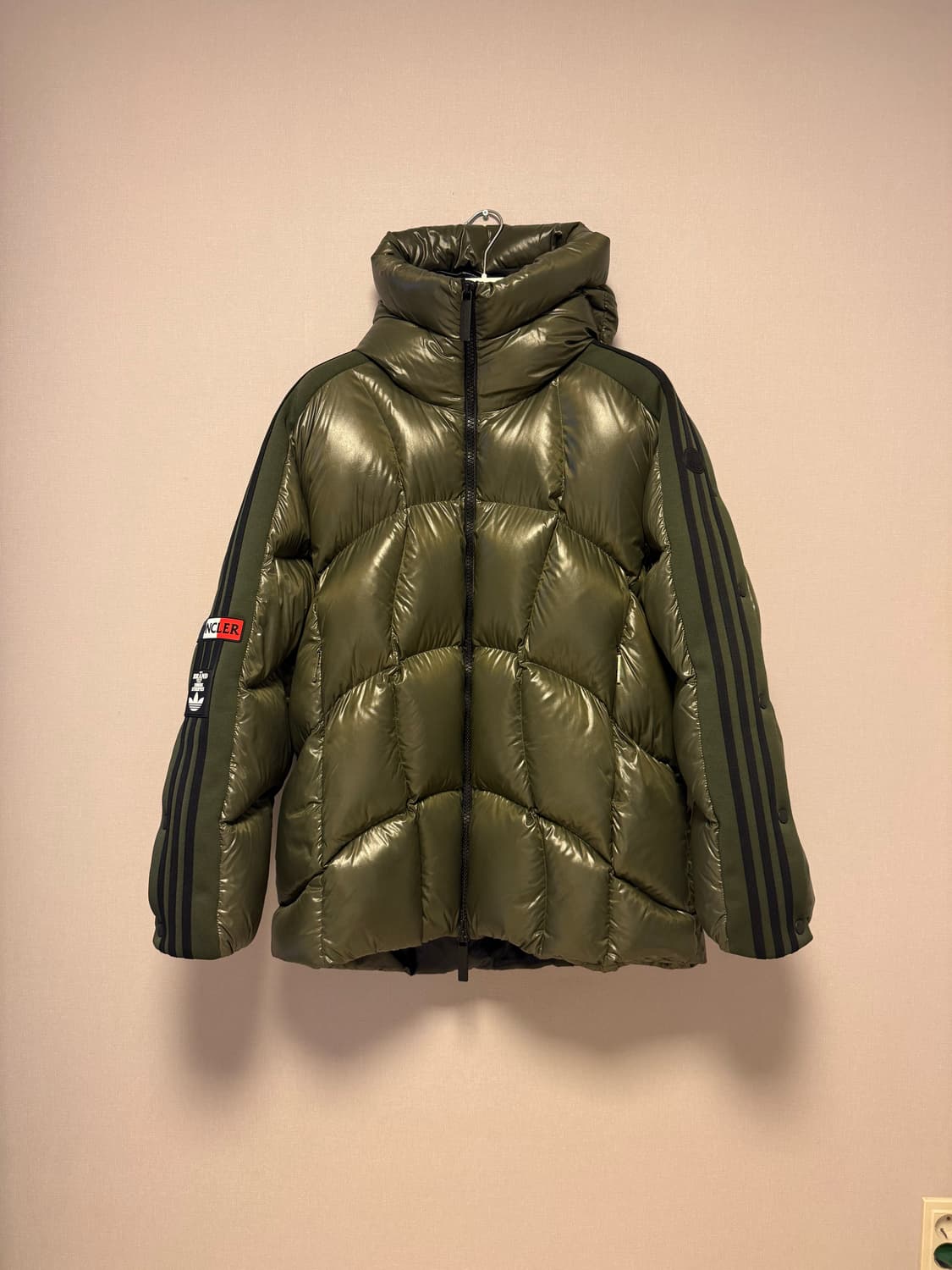몽클레어 x 아디다스 패딩 23FW 5사이즈 상품이미지1