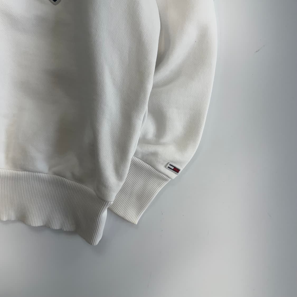 Tommy Hilfiger 타미힐피거 진스 화이트 맨투맨  상품이미지5