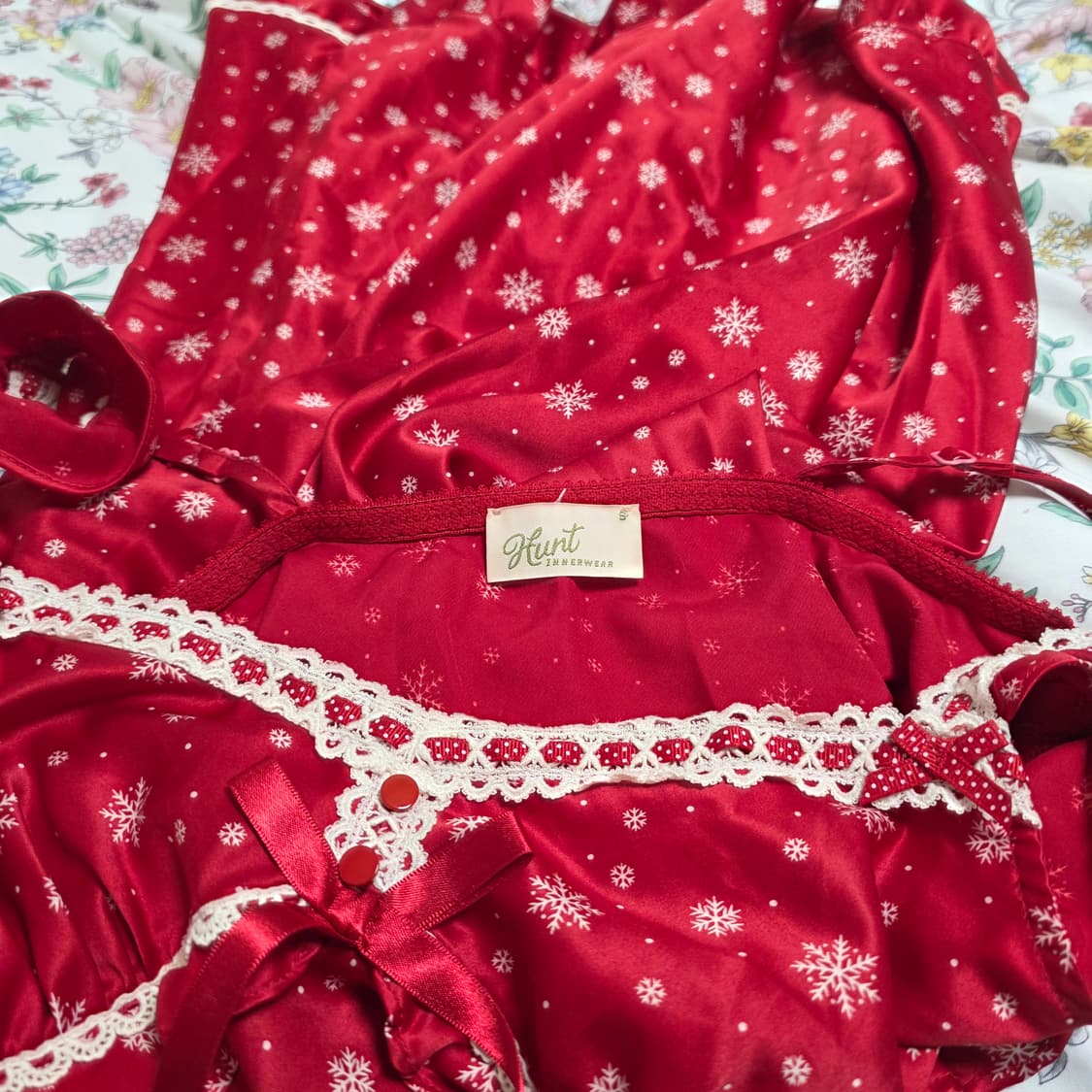 빈티지)레드 레이스리본 노르딕 눈꽃무늬 새틴연말크리스마스오네갸루슬립원피스 상품이미지4