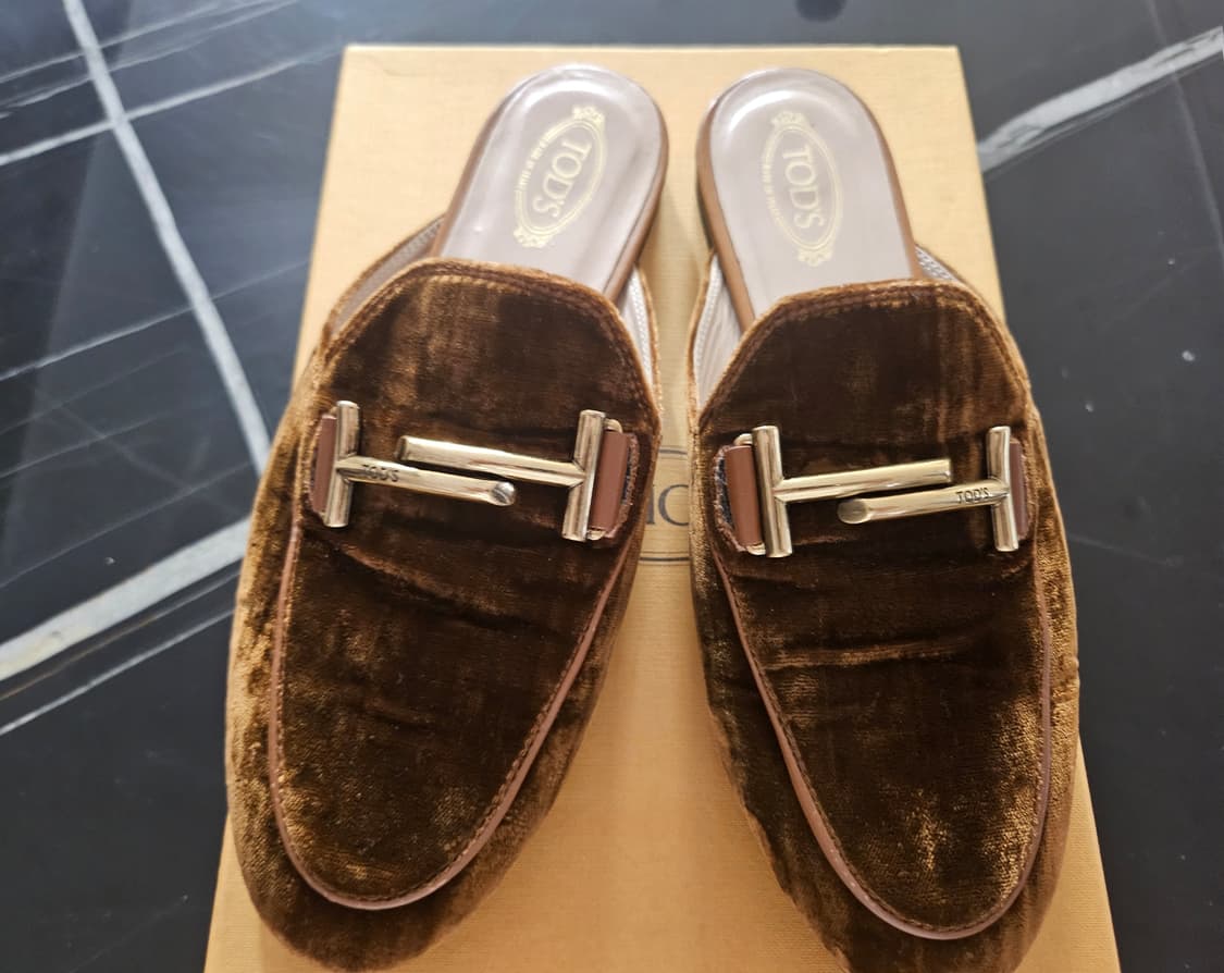 TOD'S 토즈 벨벳 블로퍼 뮬 상품이미지2