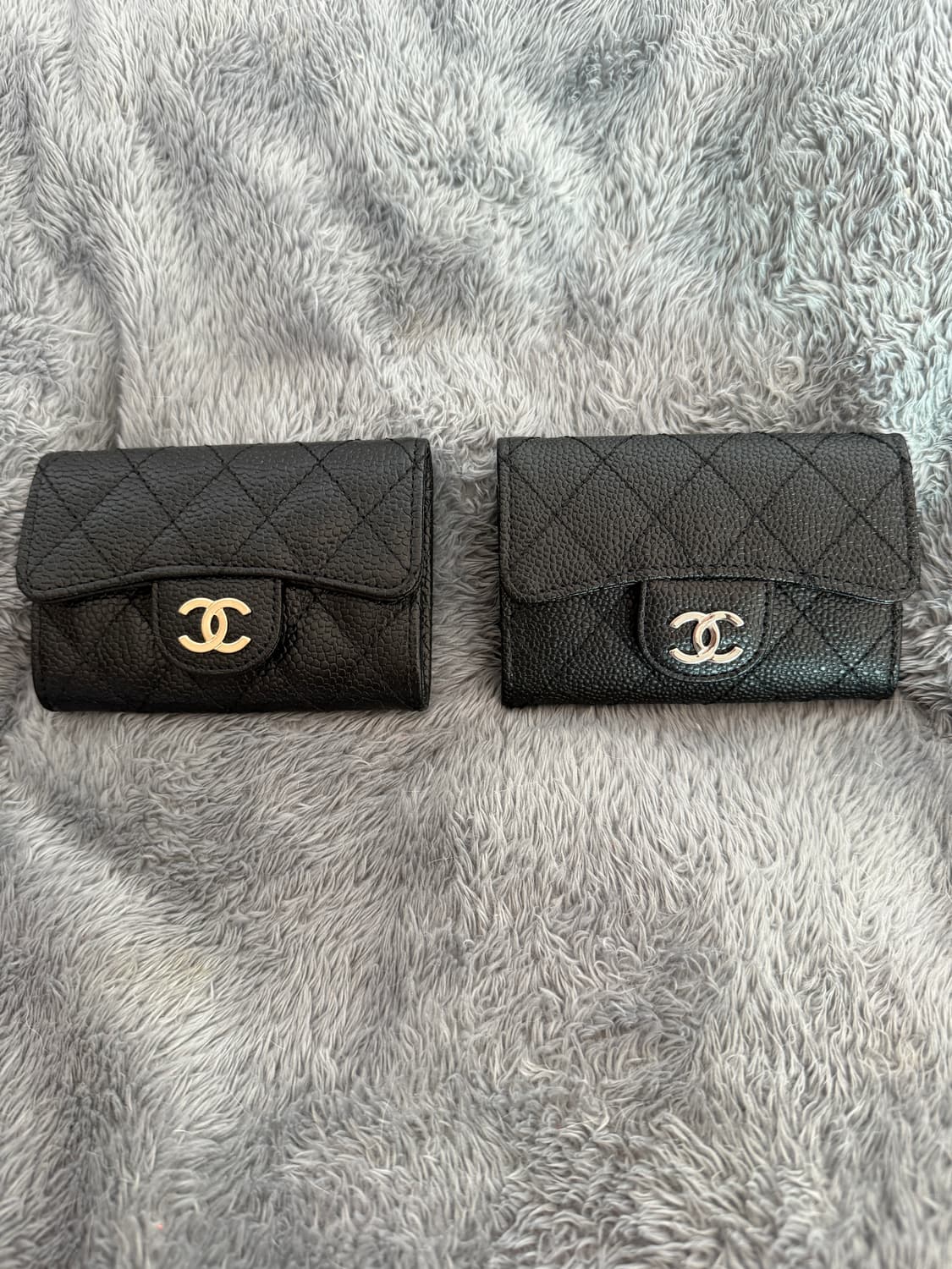 샤넬 캐비어 카드지갑 금장/은장 상품이미지1