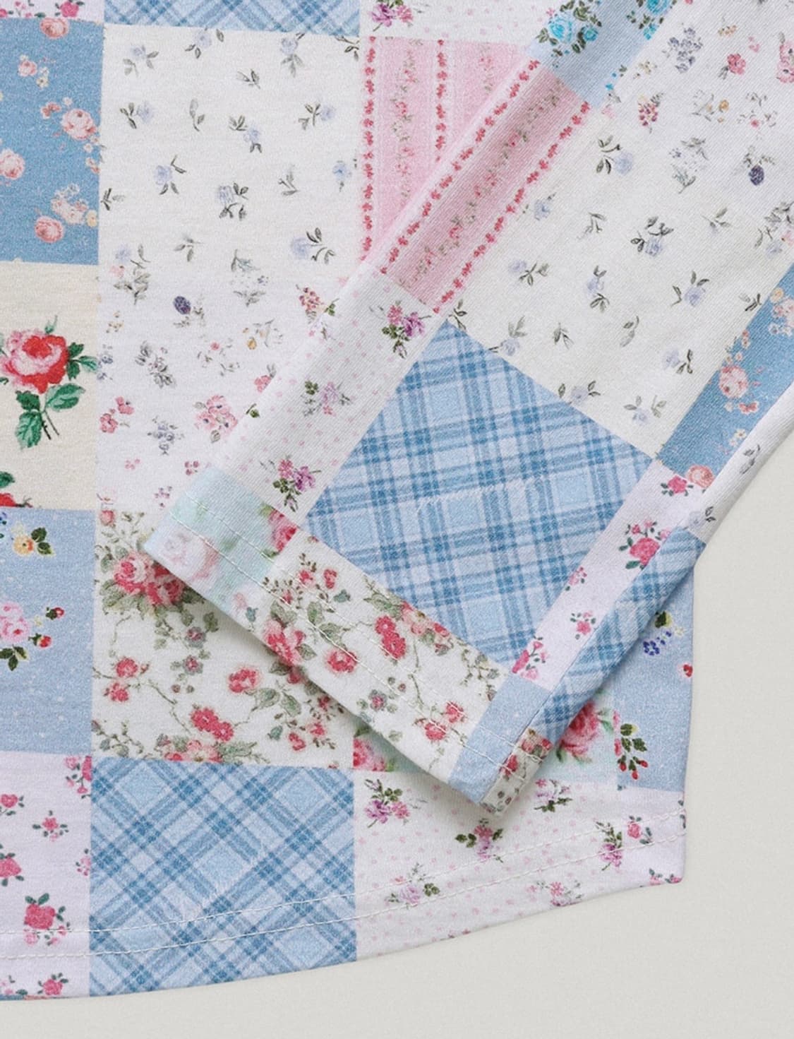 스무스무드 Shalott Floral Patchwork Tee 상품이미지3