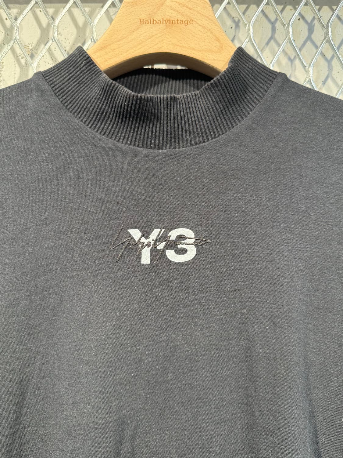 Y-3 아디다스 x 요지 야마모토 모크넥 로고 반팔 티셔츠 상품이미지4