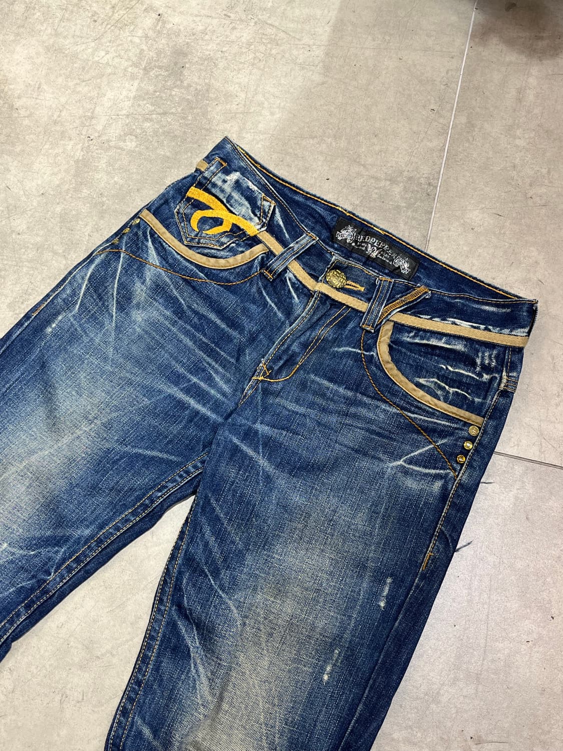 RED PEPPER 락펑크 천사 날개 자수 패치 와이드 데님 상품이미지9