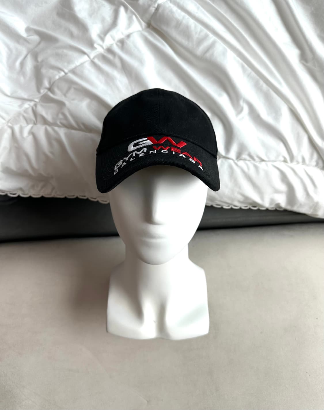 발렌시아가 GYM WEAR 로고 볼캡 상품이미지2