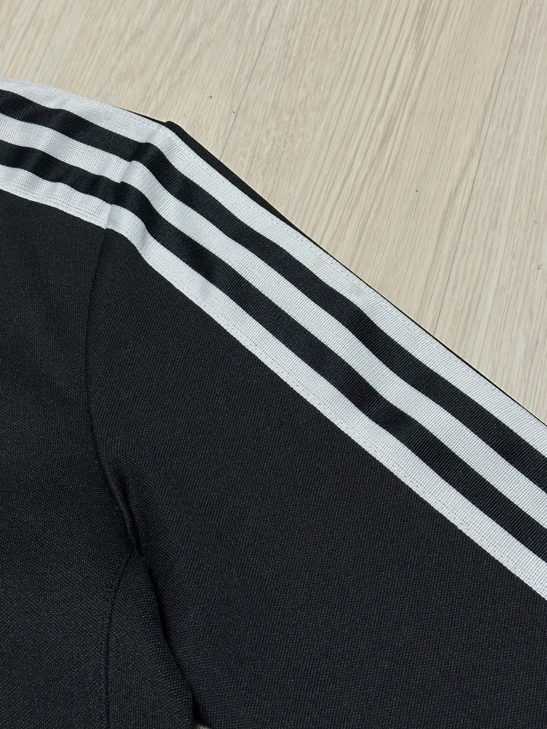 아디다스 ADIDAS 삼각로고 트랙탑 져지 블랙 상품이미지4