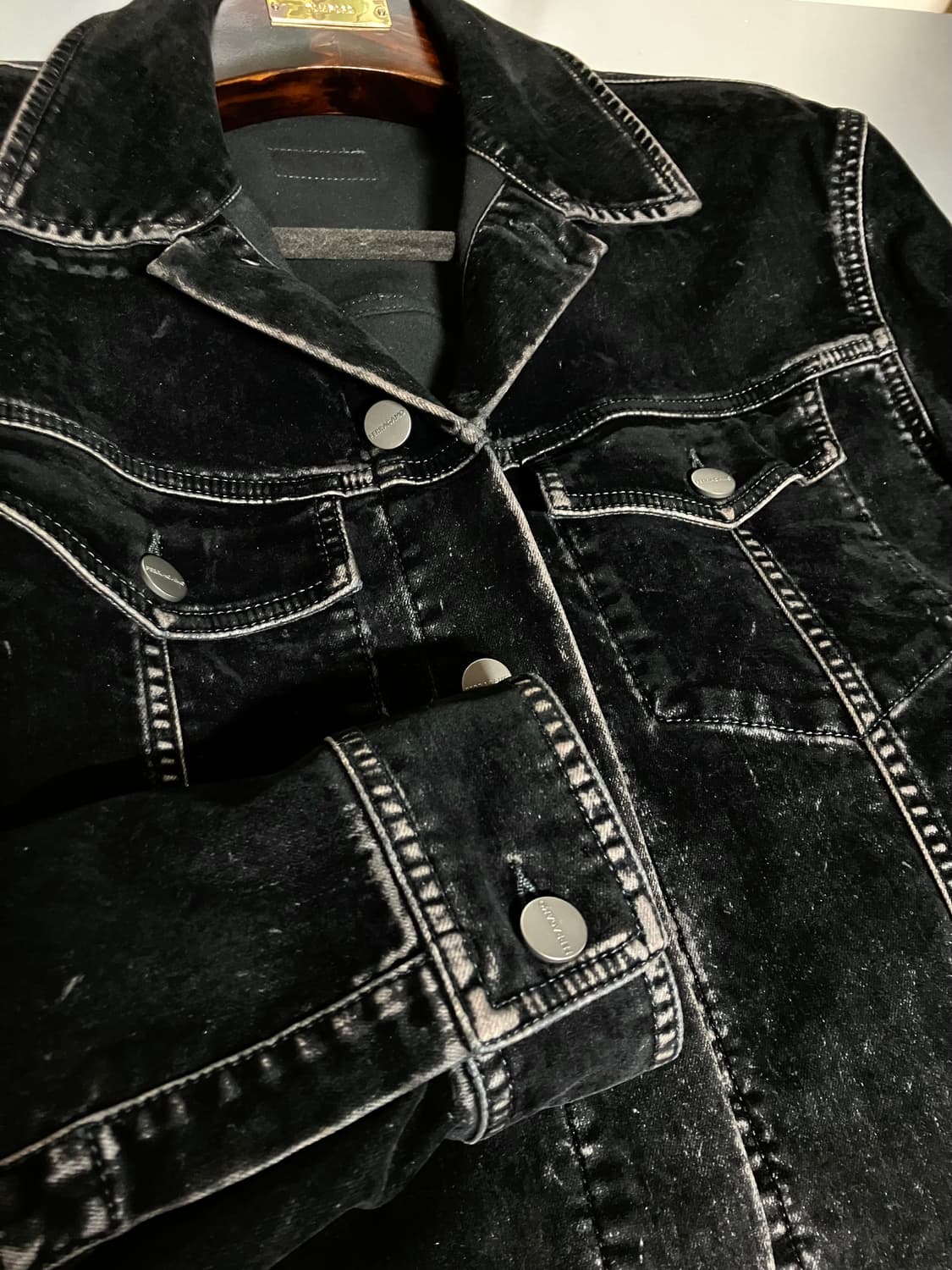 페라가모 벨벳 워싱 자켓 상품이미지8