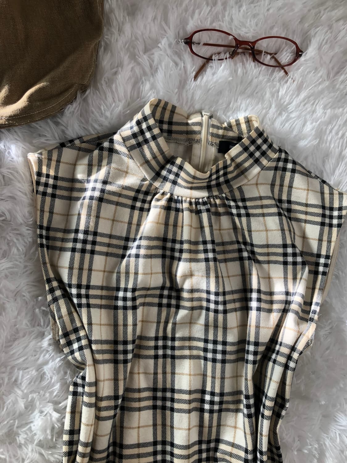 Burberry sleeveless 상품이미지4