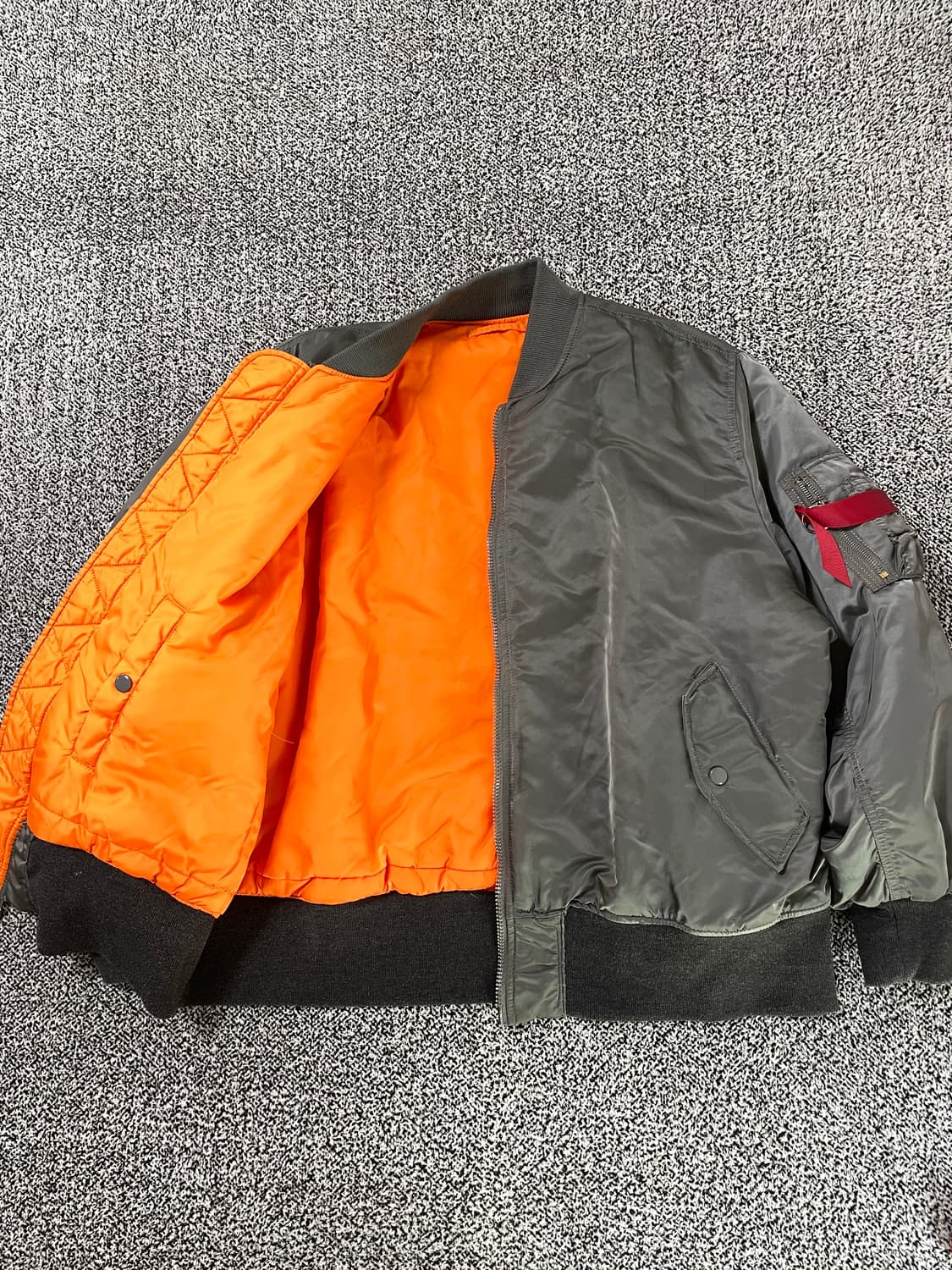 빈티지9. 알파인더스트리 리버시블 플라이트 클래식 MA-1 항공 점퍼 상품이미지2