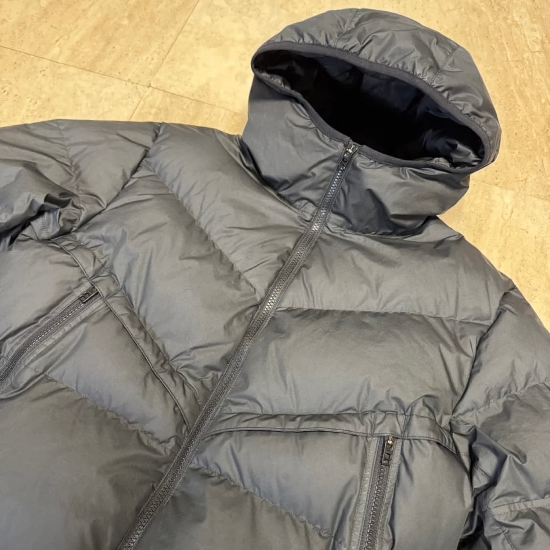 [L] 나이키 스톰핏 윈드러너 패딩 블랙 상품이미지3