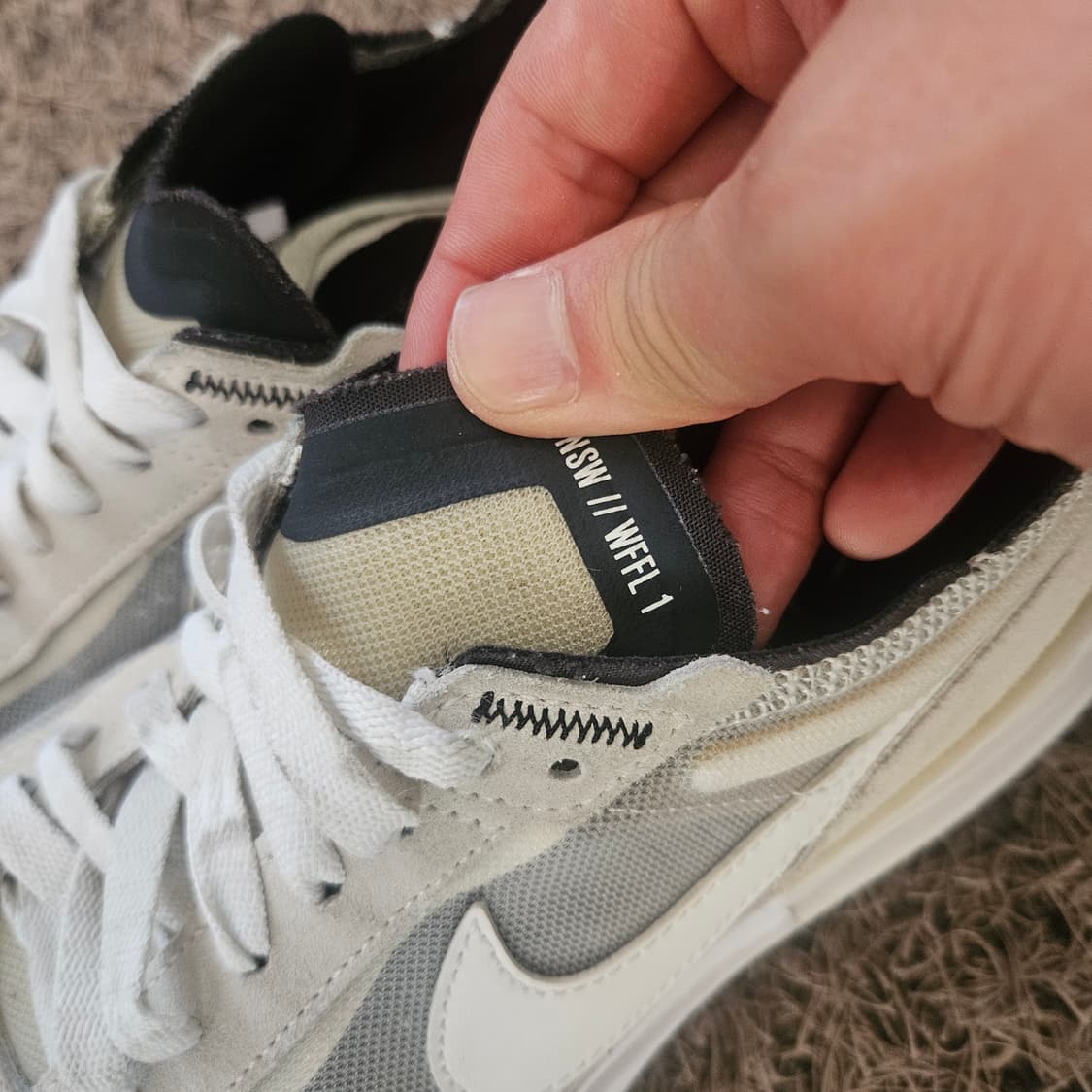 나이키(Nike) 와플 원 페일 코랄 러닝화 260size 상품이미지5